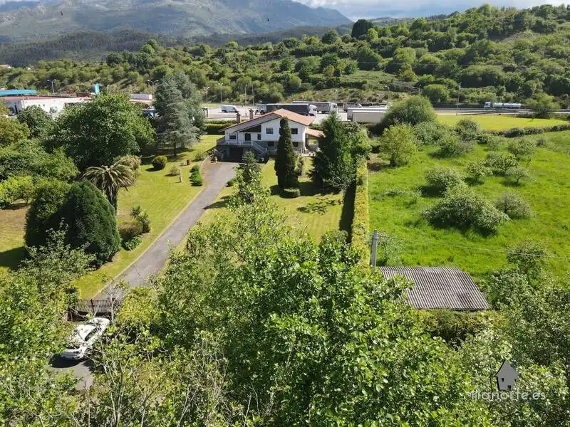 Vista exterior de Casa o chalet en venta en Colunga con Calefacción y Jardín privado