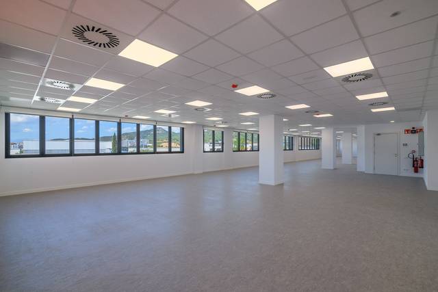 Oficina en Alquiler en Carrer de Narcís de Monturiol en Santa Eulàlia