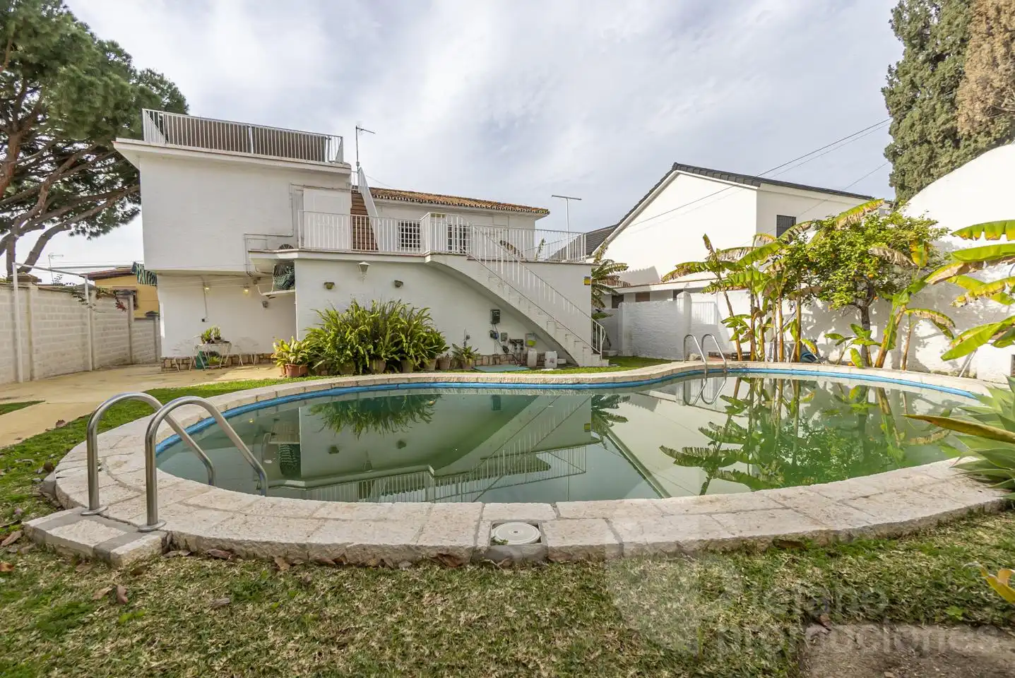 Piscina de Casa o chalet en venta en Málaga con Aire acondicionado, Jardín privado y Terraza