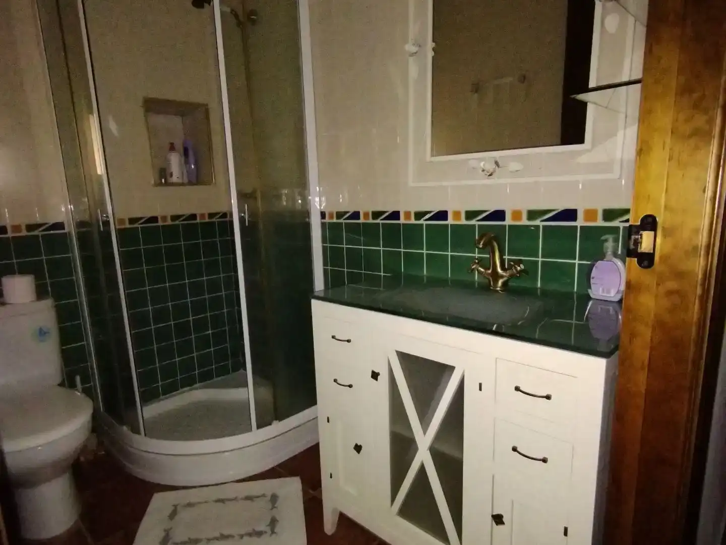 Bany de Pis en venda en Guadalupe amb Aire condicionat i Balcó