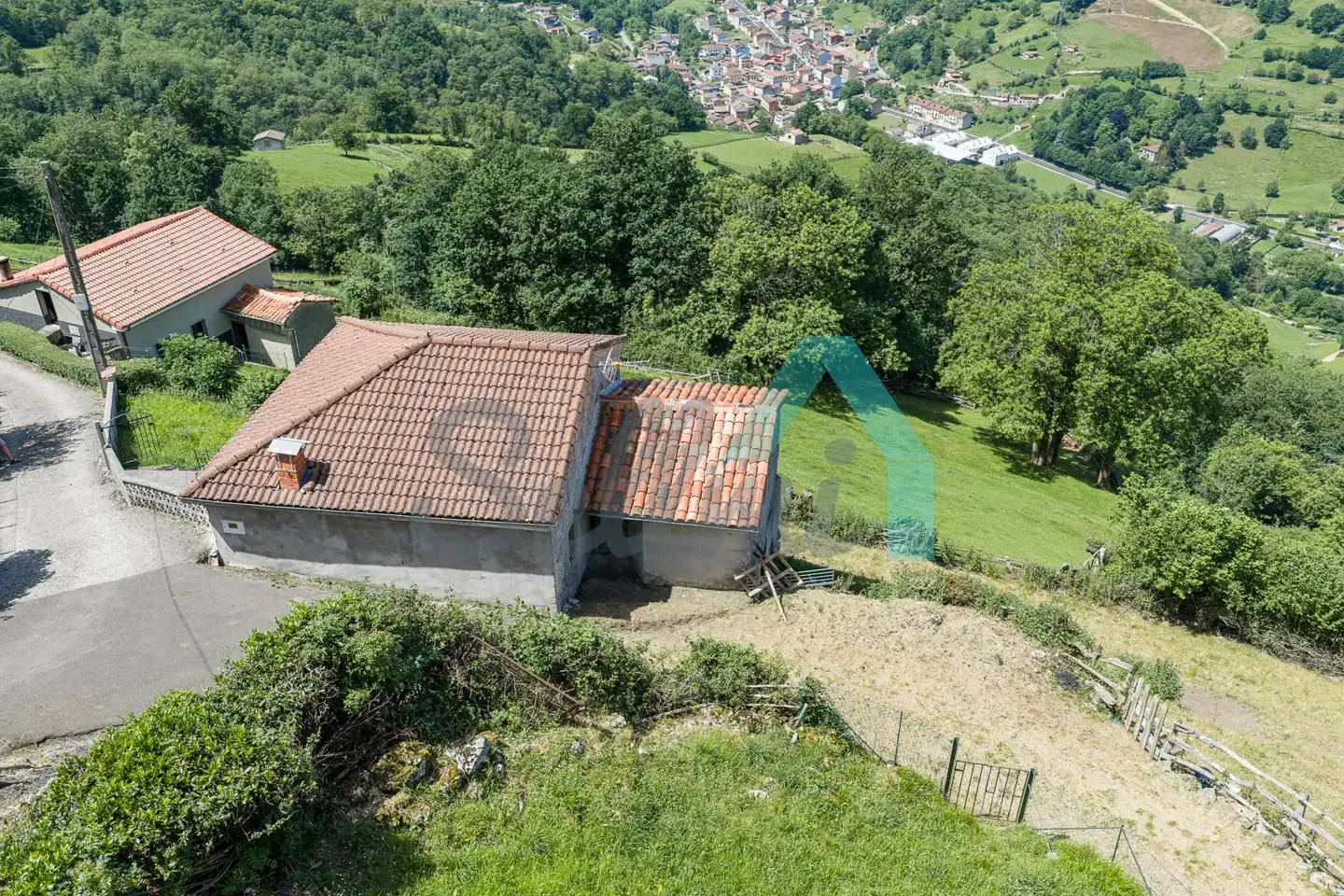 Casa o chalet en venta en Laviana con Jardín privado, Parquet y Terraza