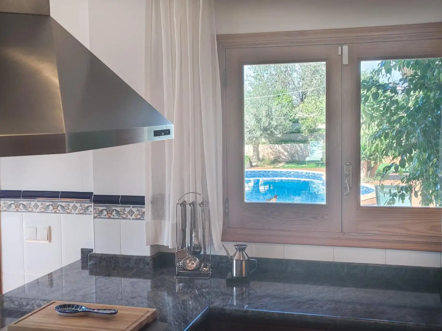Cuina de Casa adosada en venda en Marratxí amb Aire condicionat, Calefacció i Jardí privat