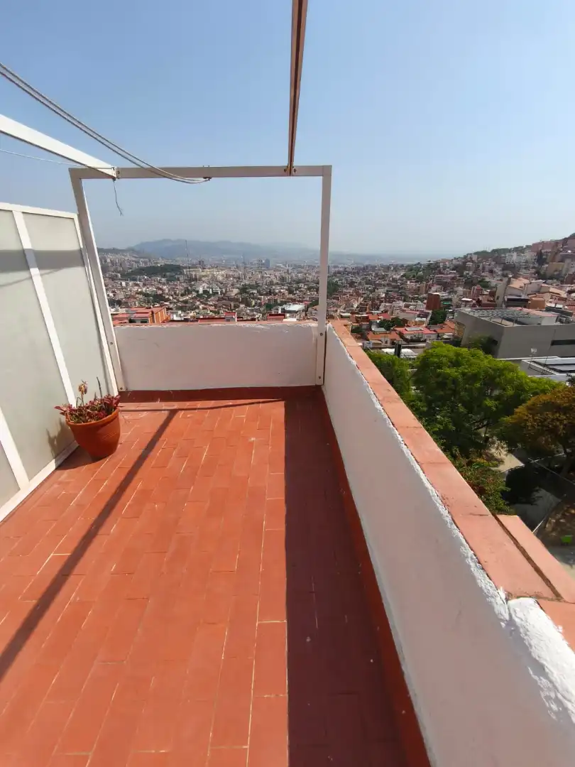 Terraza de Piso en venta en Barcelona con Parquet, Terraza y Trastero