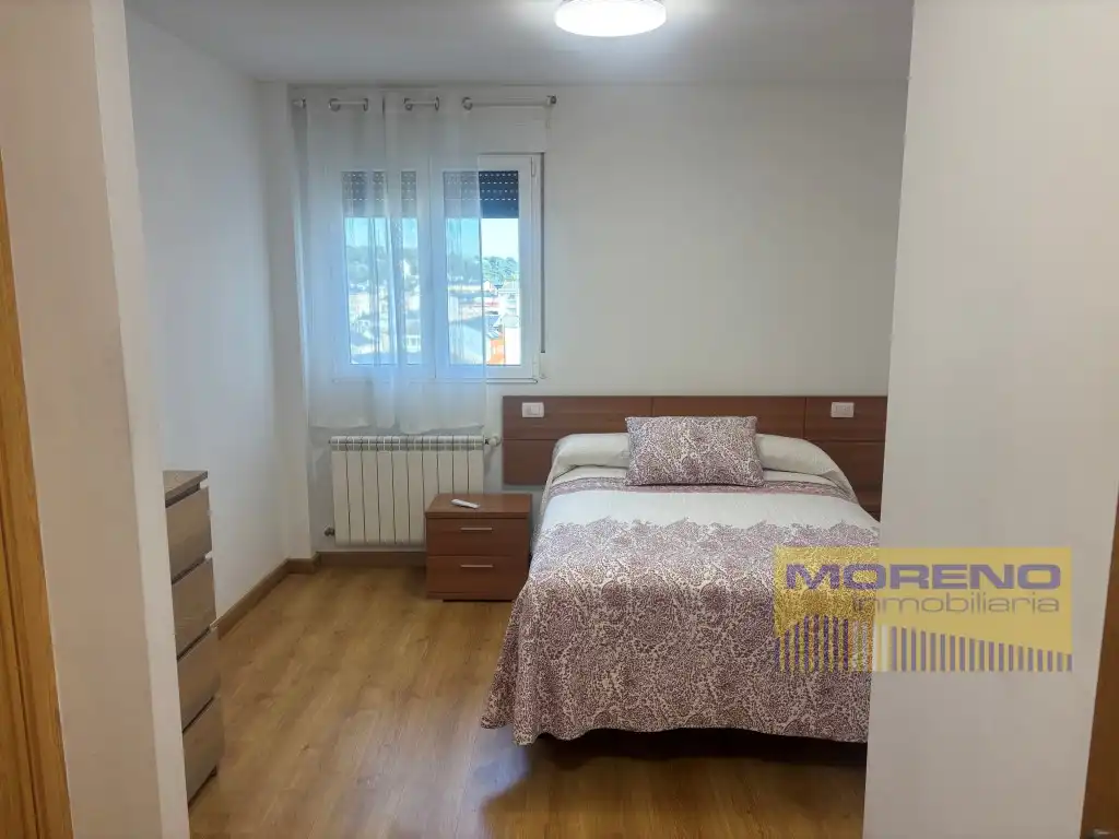 Flat for sale in Sarria
