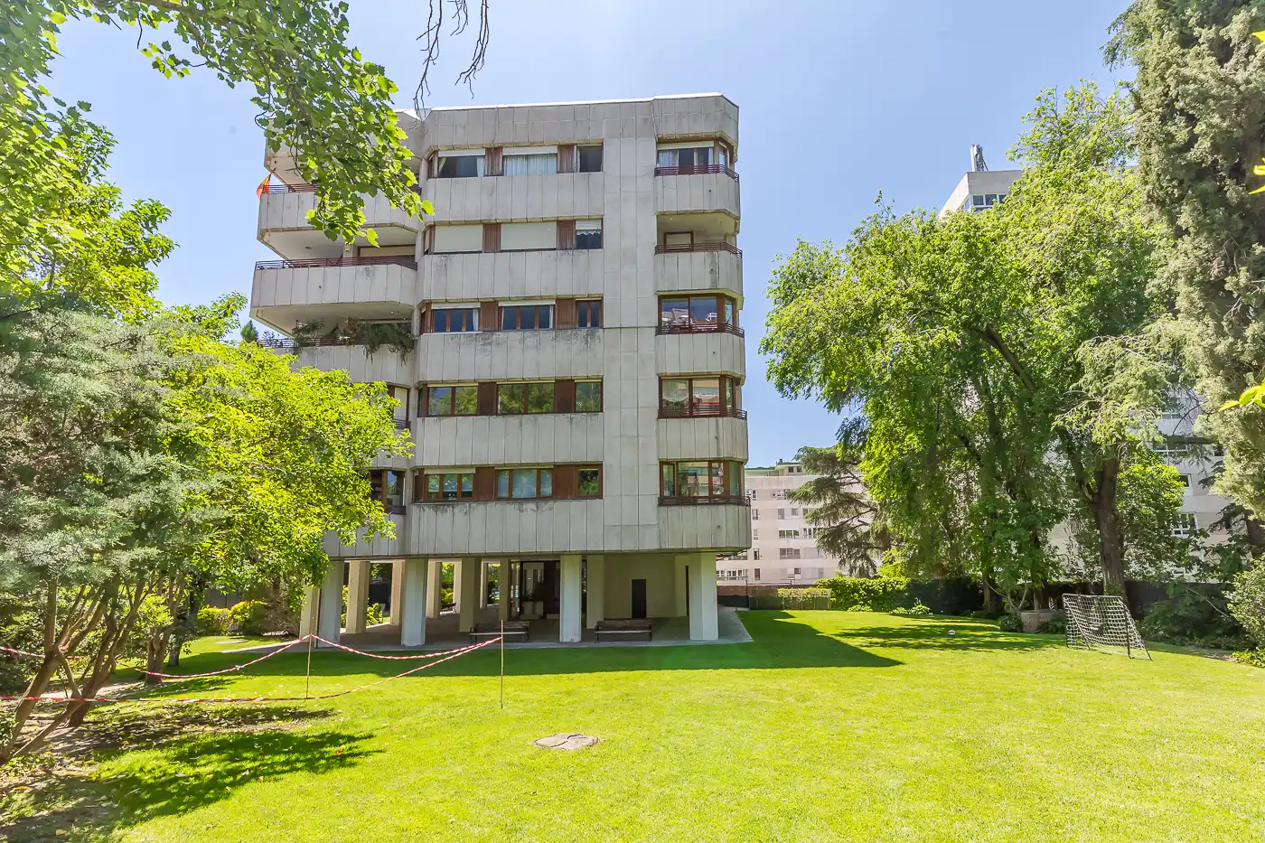 Exterior view of Flat for sale in Madrid  with Air Conditioner, Heating and Terrace