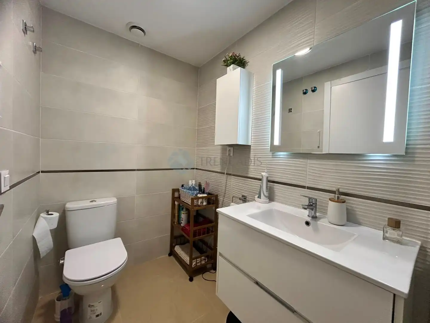 Bathroom of Flat for sale in Cabanes  with Air Conditioner, Terrace and Swimming Pool