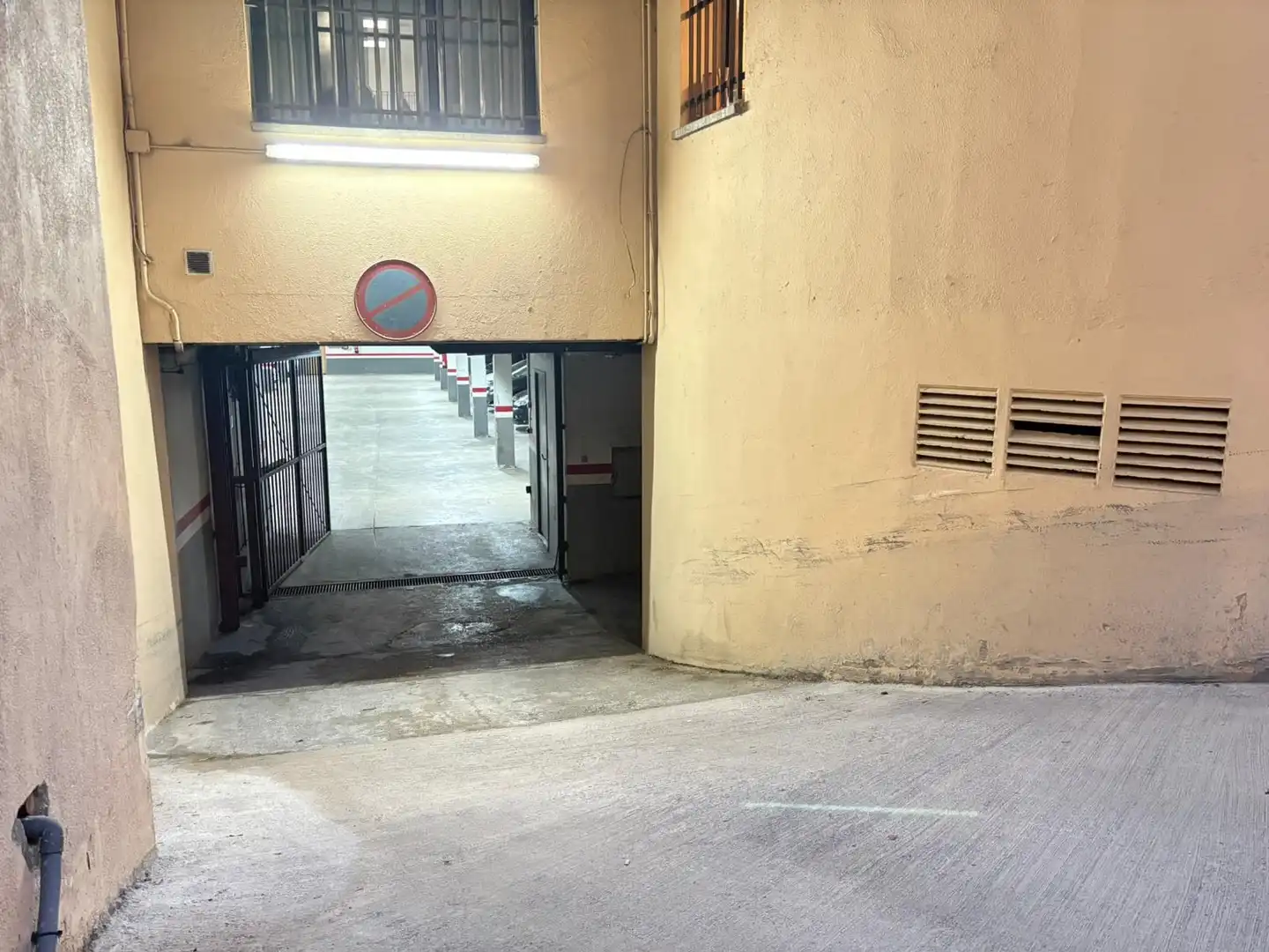 Parking for sale in Olot, imagen 9