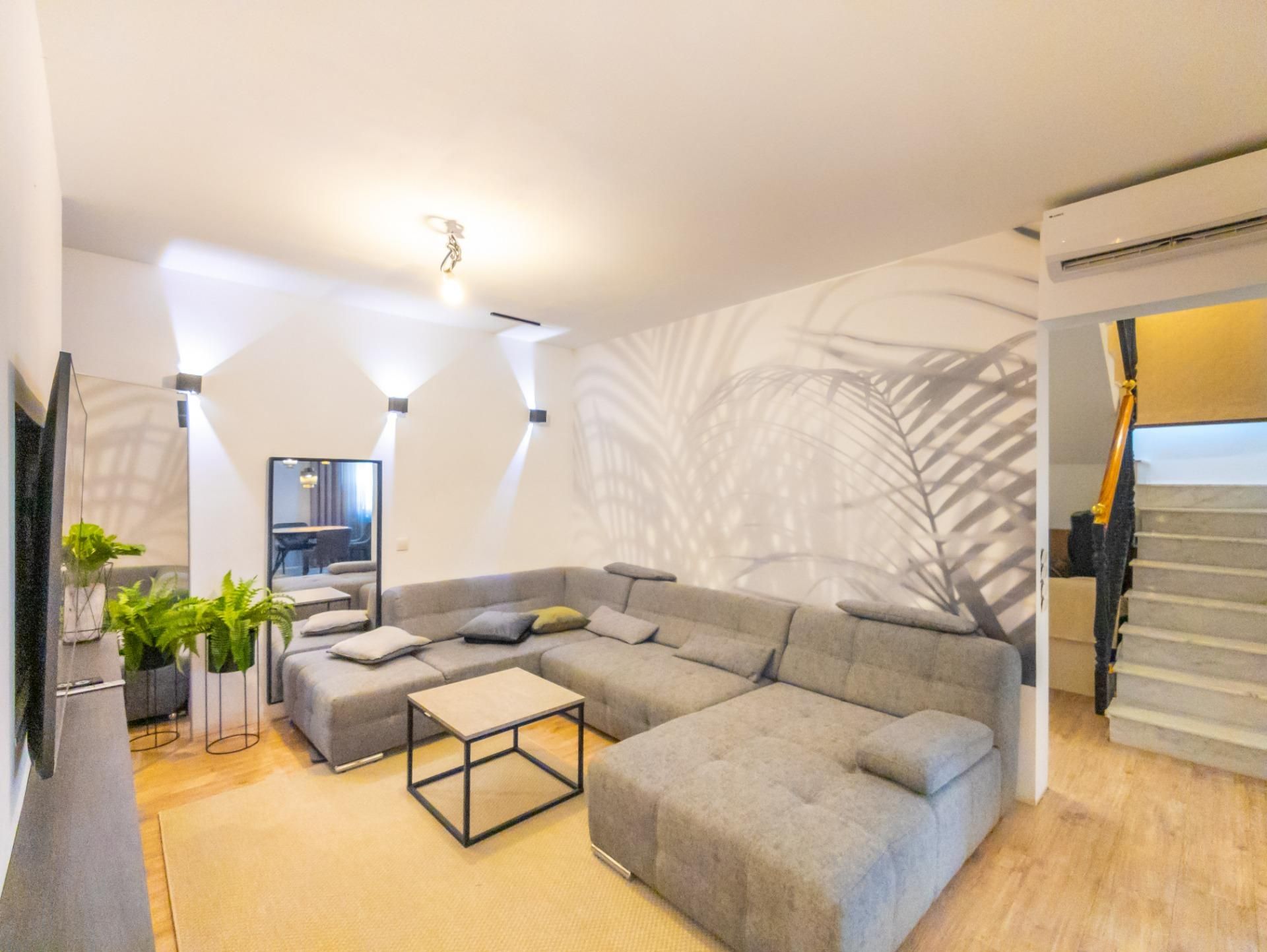 Sala d'estar de Casa o xalet en venda en Torrevieja amb Aire condicionat, Calefacció i Jardí privat