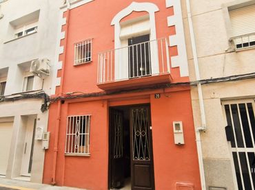 Casa con balcón en venta en Pueblo