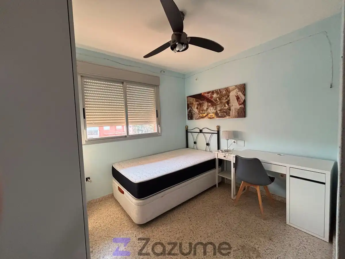 Bedroom of Flat for rent in Montequinto  with Air Conditioner, Terrace and Swimming Pool