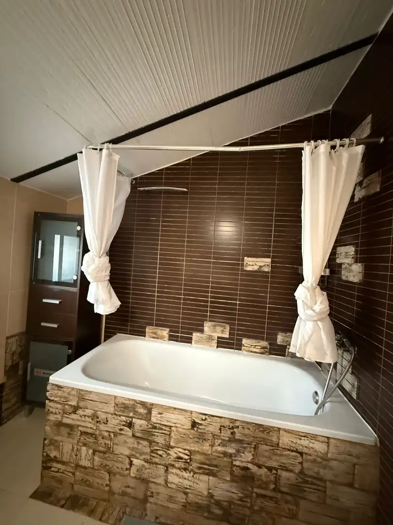 Room in Calle Alcalde Ronquillo, 20, Martiricos - La Roca - La Rosaleda