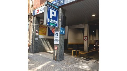 Foto 2 de Garaje en venta en Paseo Pedro III, Barri Antic, Manresa