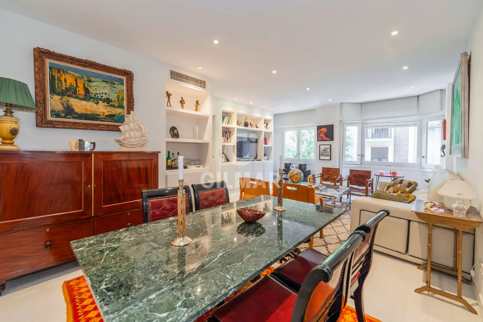 Vista exterior de Piso en venta en Madrid con Calefacción, Jardín privado y Piscina