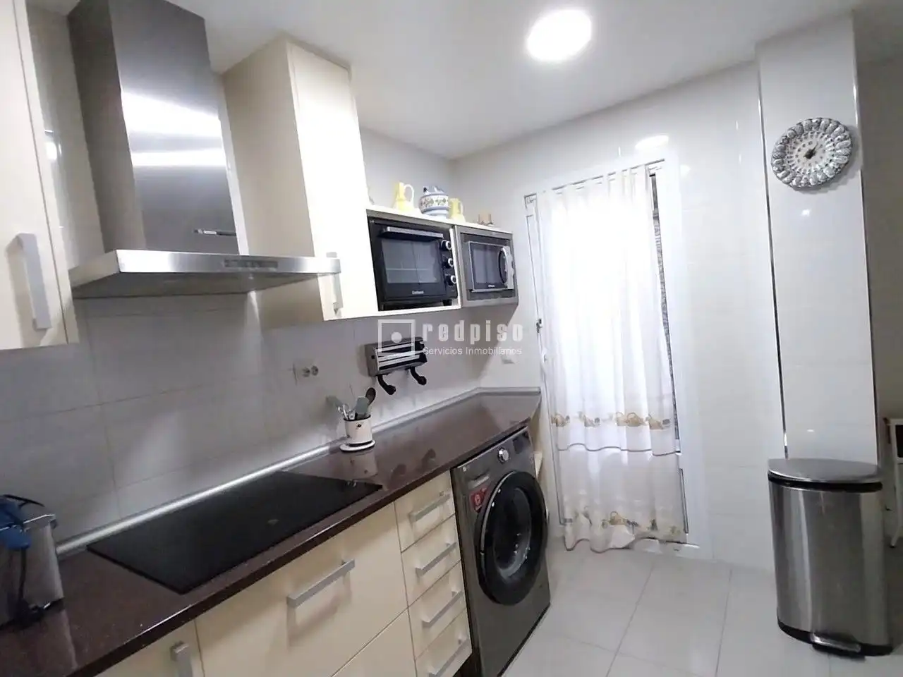 Cocina de Piso en venta en Rivas-Vaciamadrid con Aire acondicionado, Calefacción y Jardín privado