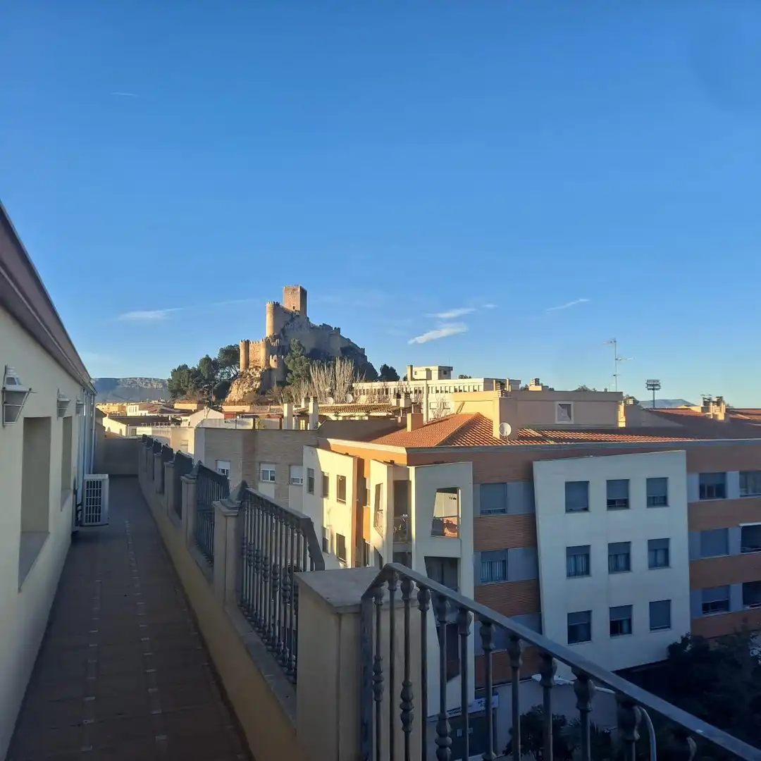 Appartamento con terrazza in vendita a Almansa, imagen 3