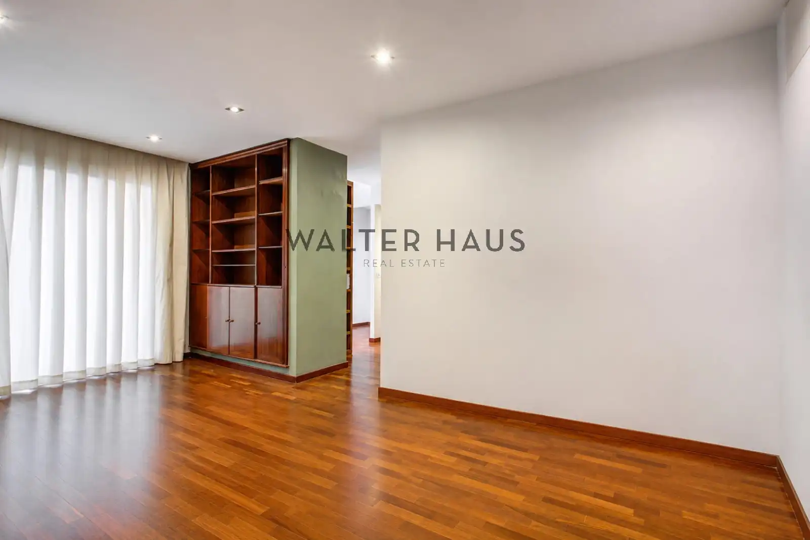 Piso en venta en Barcelona con Aire acondicionado y Balcón
