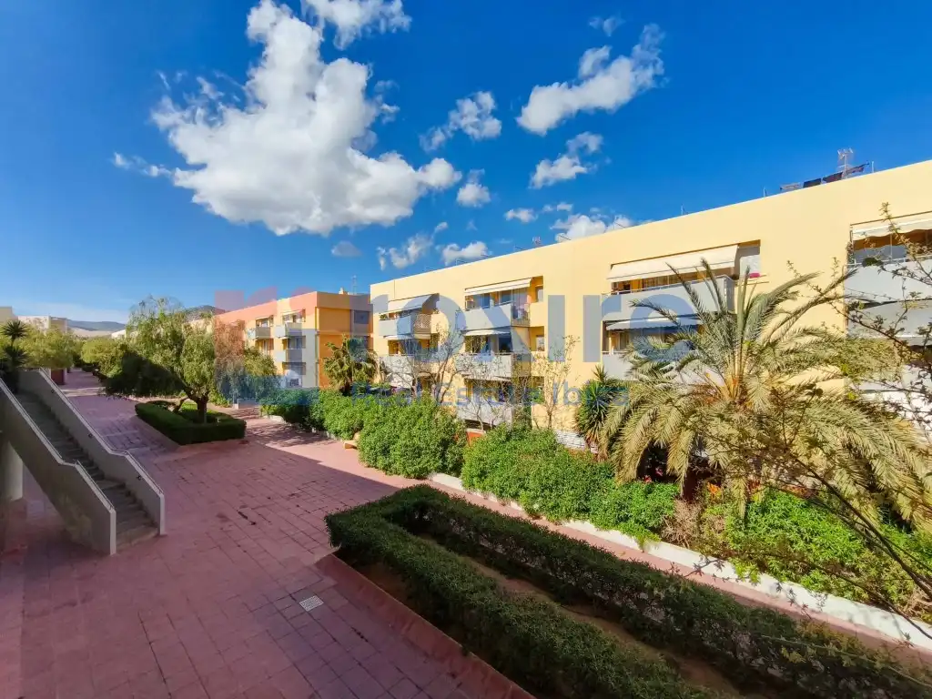 Außenansicht von Maisonette zum Verkauf in Sant Josep de sa Talaia mit Klimaanlage, Heizung und Terrasse