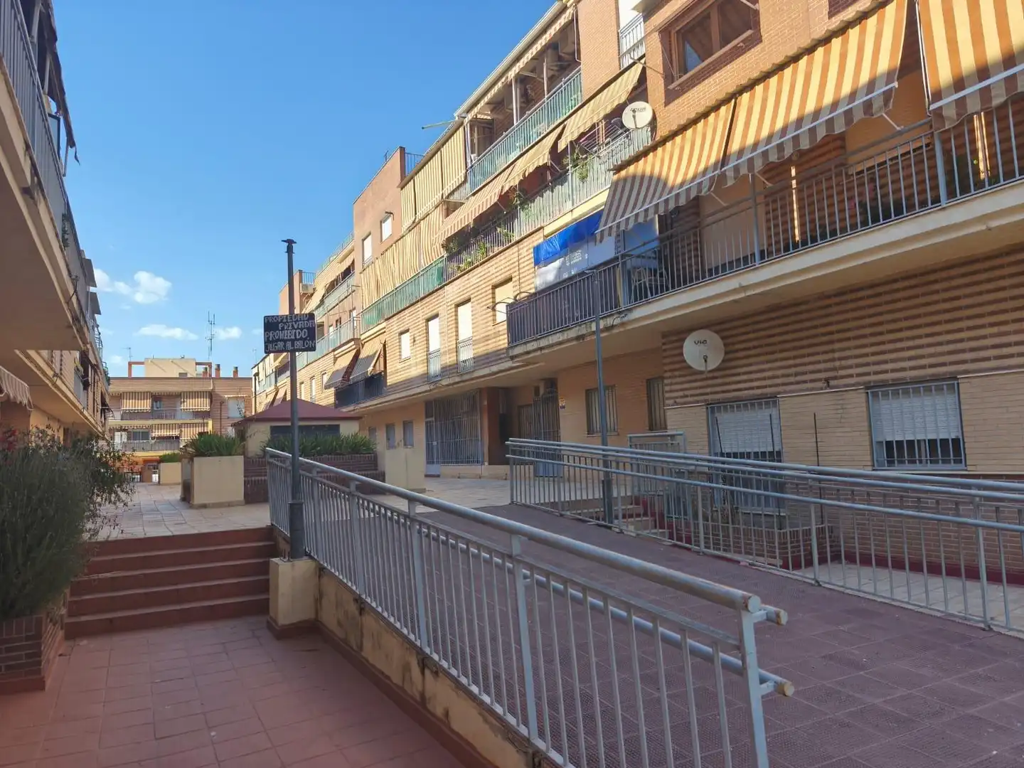 Vista exterior de Planta baixa en venda en Santa Fe