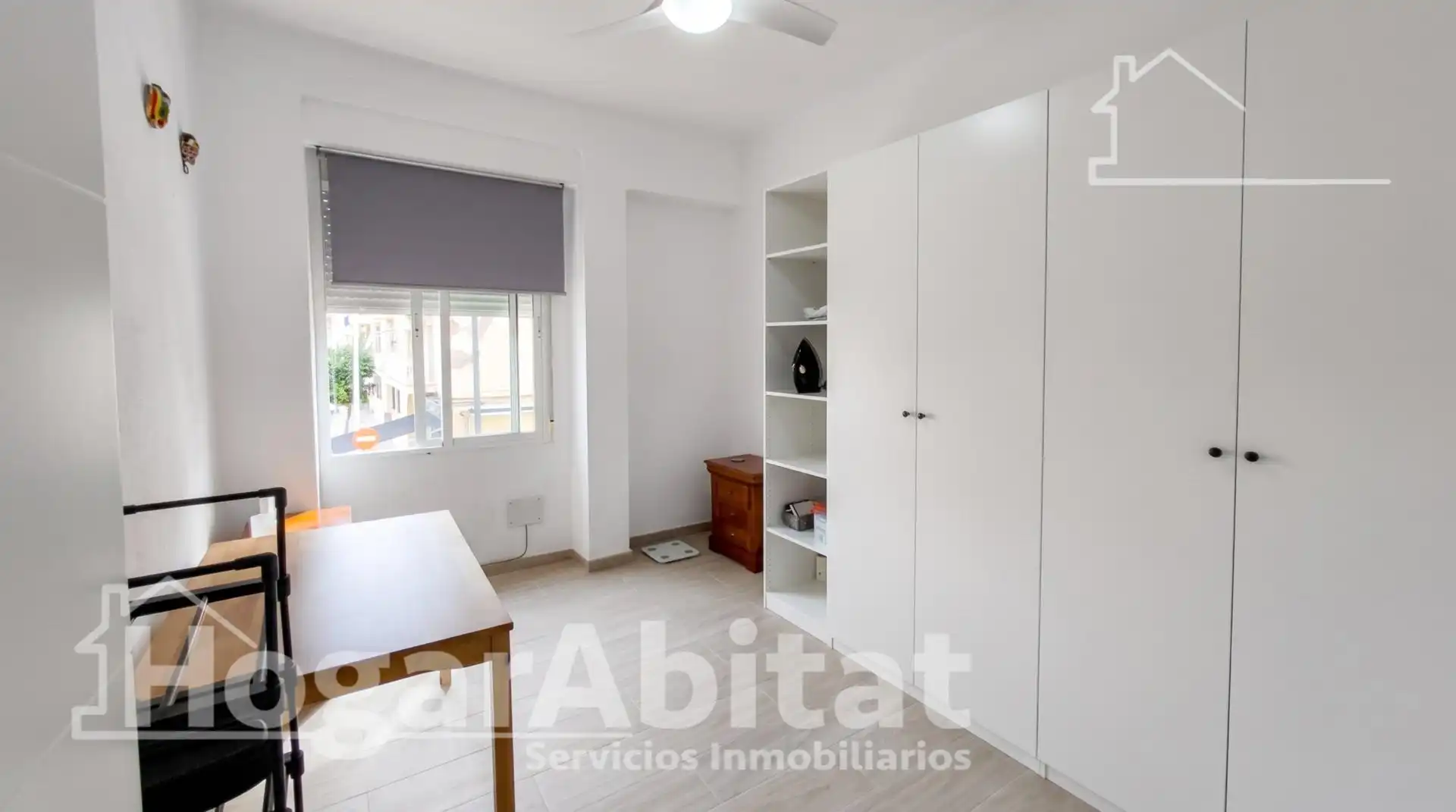 Habitación de Piso en venta en Valencia con Aire acondicionado