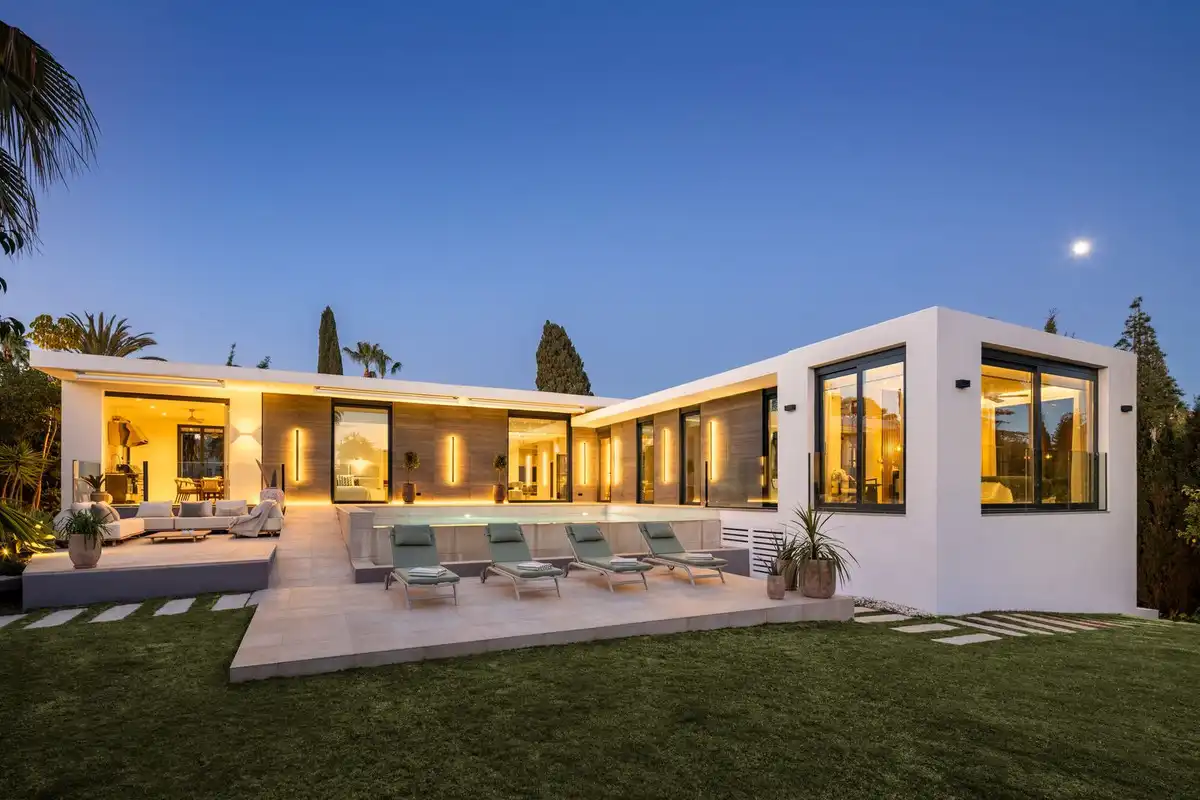 Reihenhaus zum Verkauf in Nueva Andalucía, imagen 2