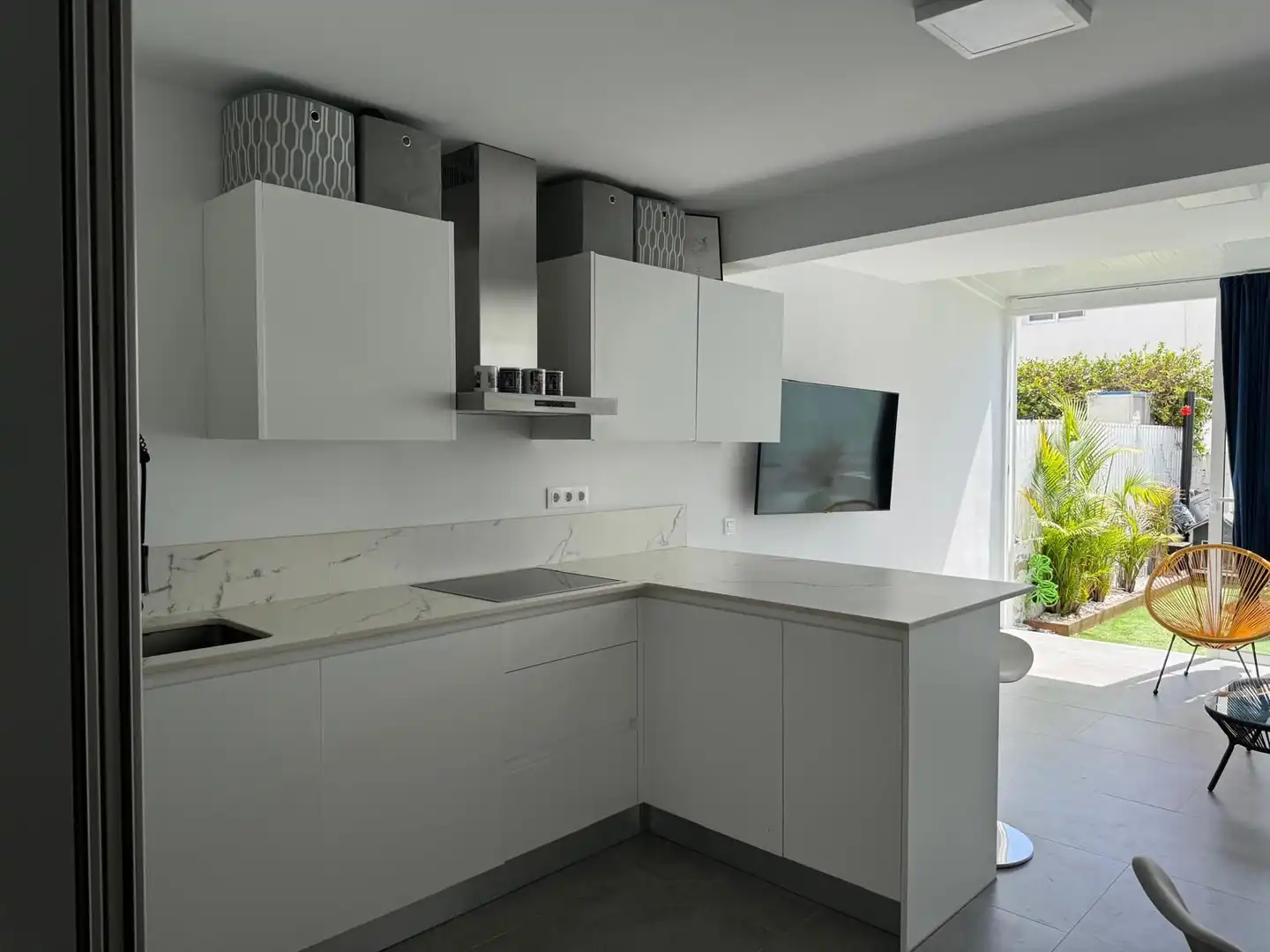 Cocina de Dúplex en venta en San Bartolomé de Tirajana con Aire acondicionado, Jardín privado y Terraza