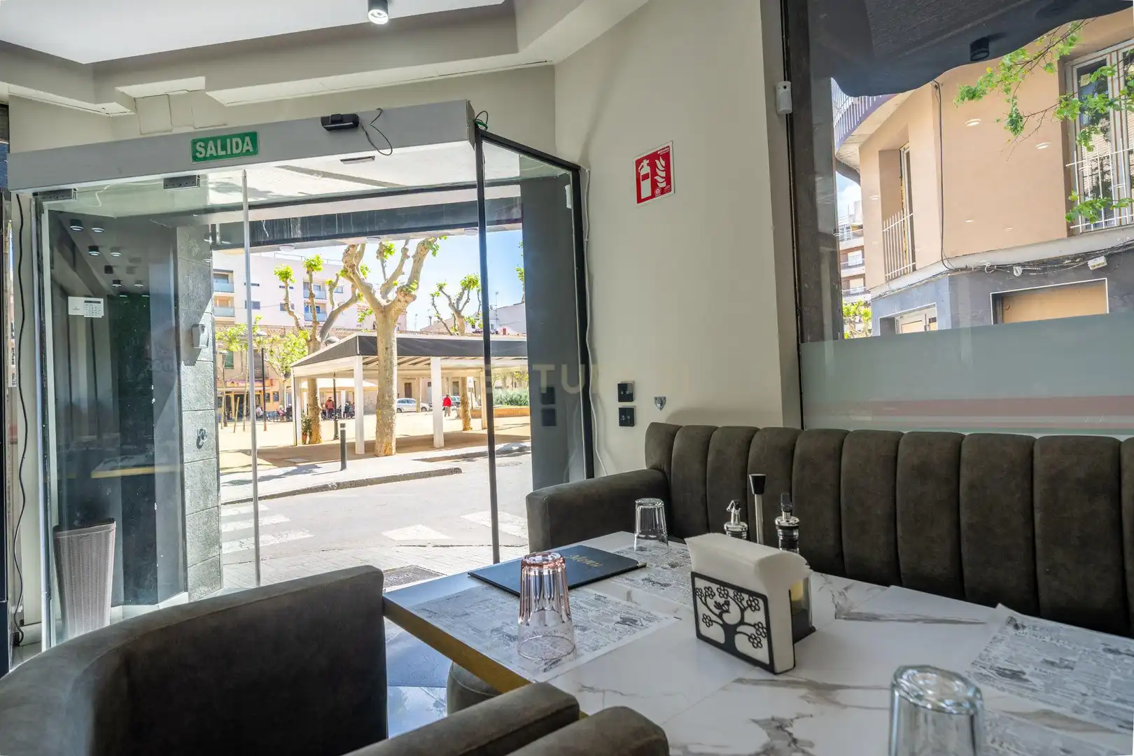 Local comercial en venda a Carrer de Cervantes, 91, Calella, Spain N2-95, imagen 4