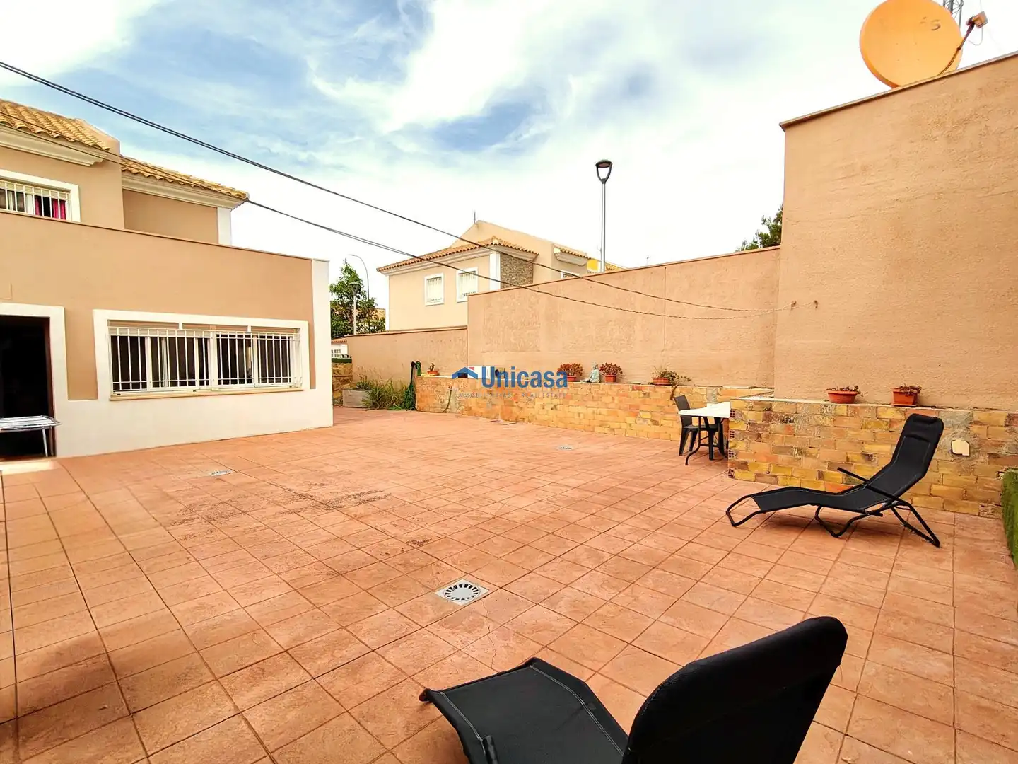 Casa pareada en venta en Calle IRLANDA, imagen 2