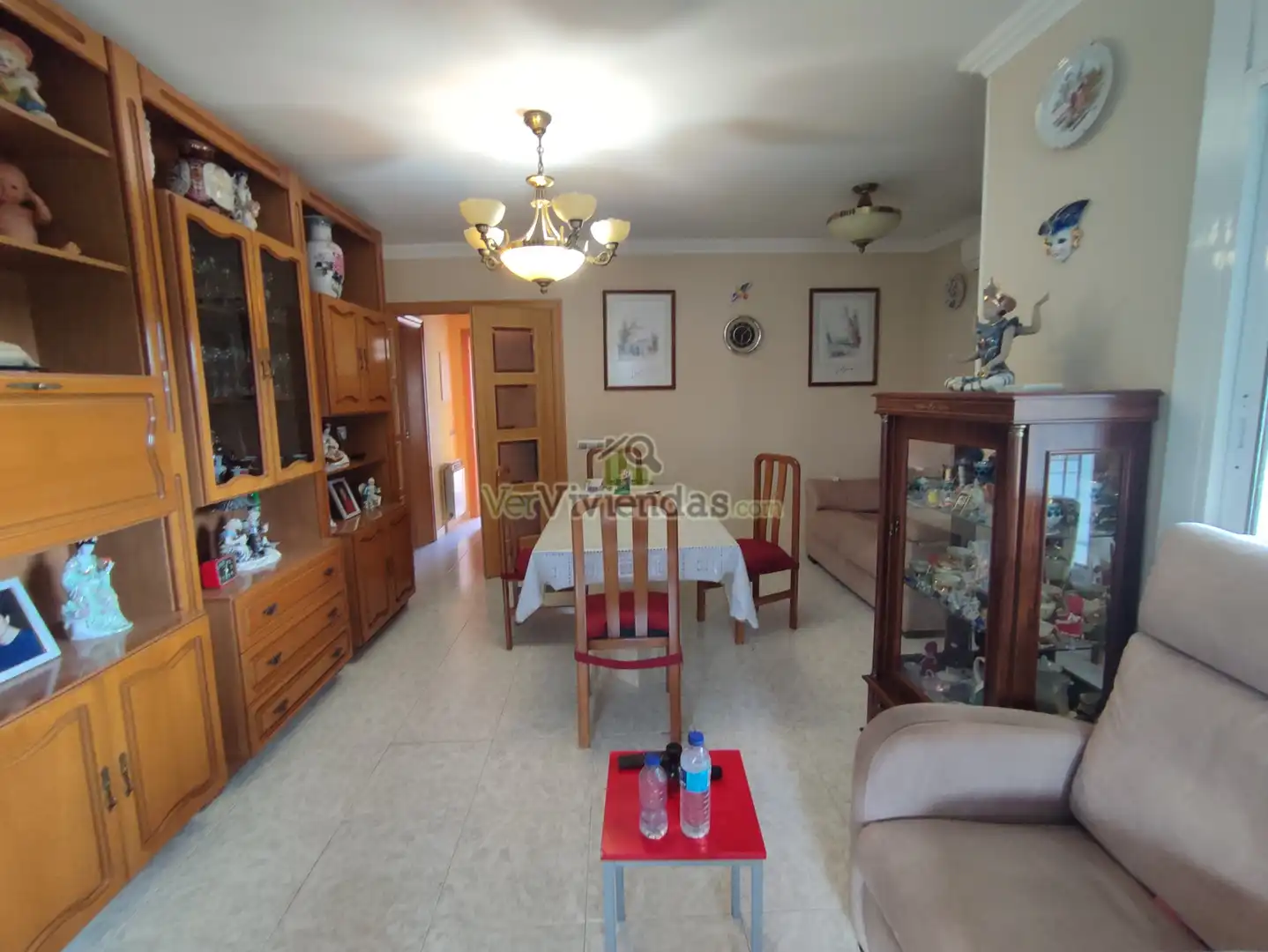 Sala d'estar de Casa o xalet en venda en Vallirana amb Aire condicionat, Calefacció i Jardí privat