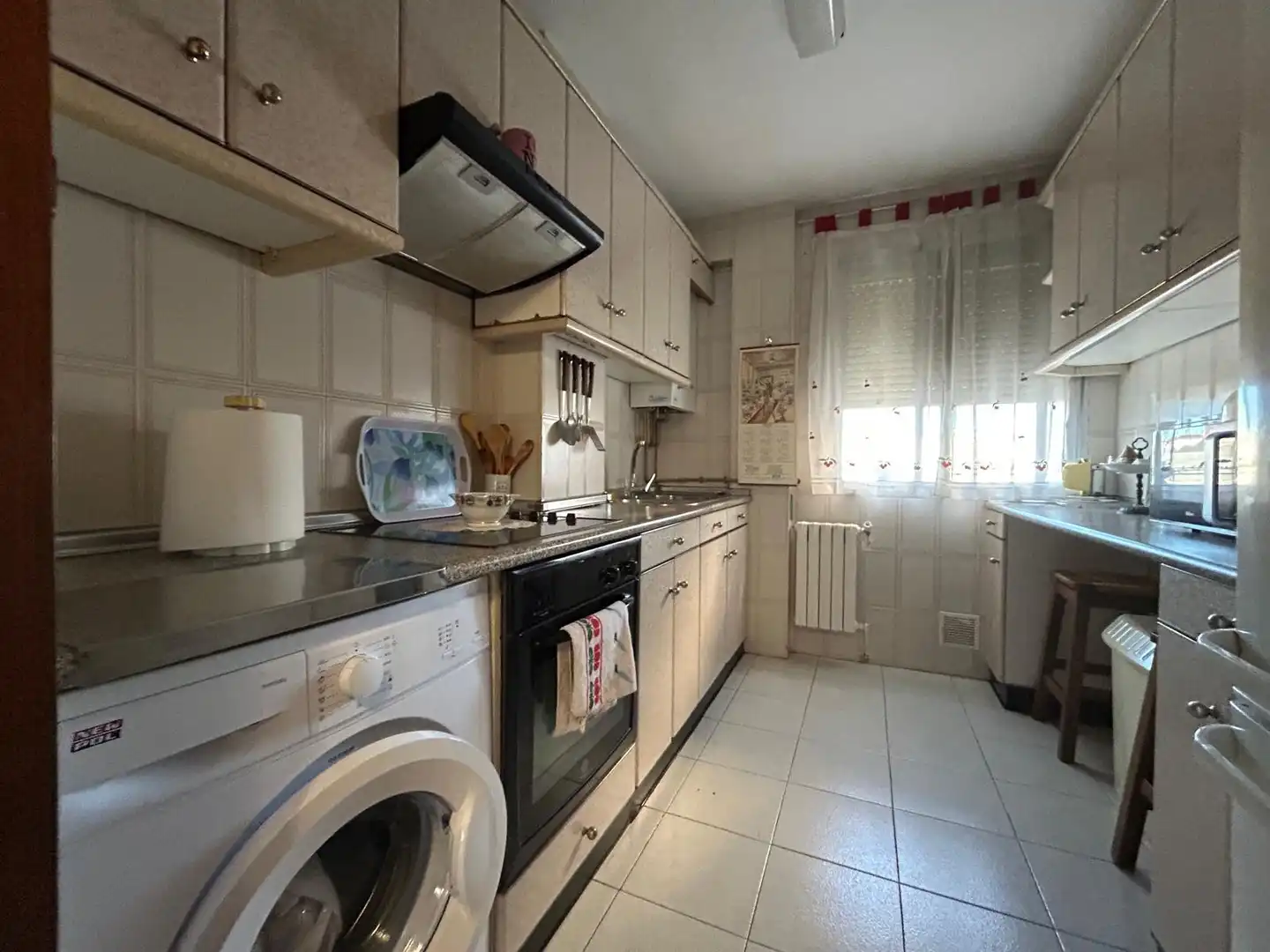 Flat with terrace for sale in Calle Austria 2, imagen 6