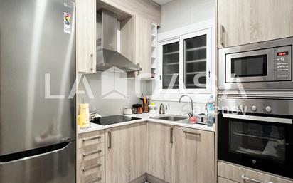 Kitchen of Flat for sale in  Barcelona Capital  with Storage room and Balcony