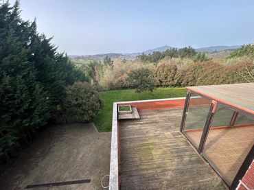 House with balcony for sale in Basobarri Kalea