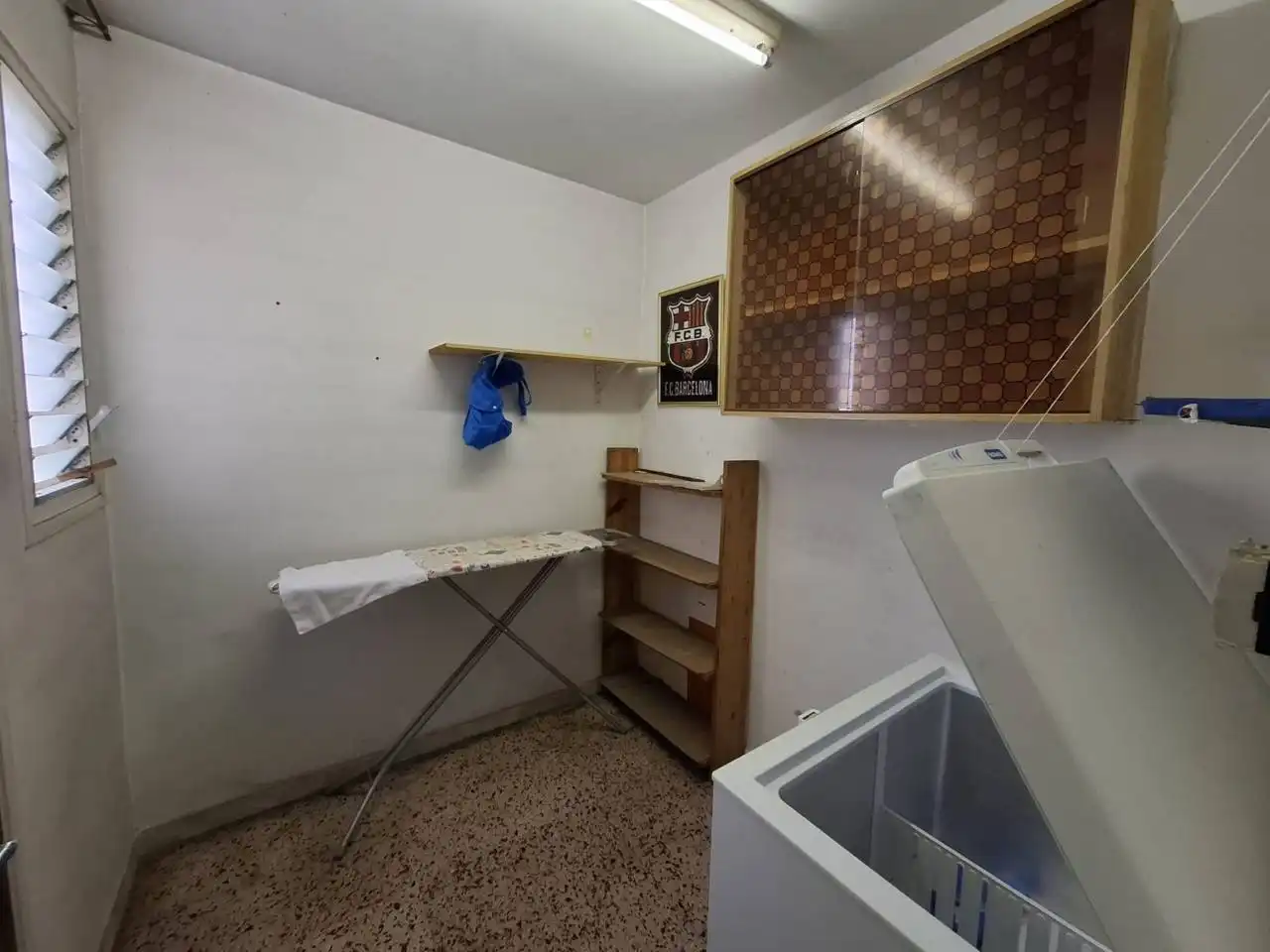 Wohnung zum Verkauf in Rubí mit Klimaanlage, Heizung und Balkon