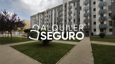 Photo 2 of Flat for rent in Todo Sobre Mi Madre, Valdespartera, Zaragoza Capital