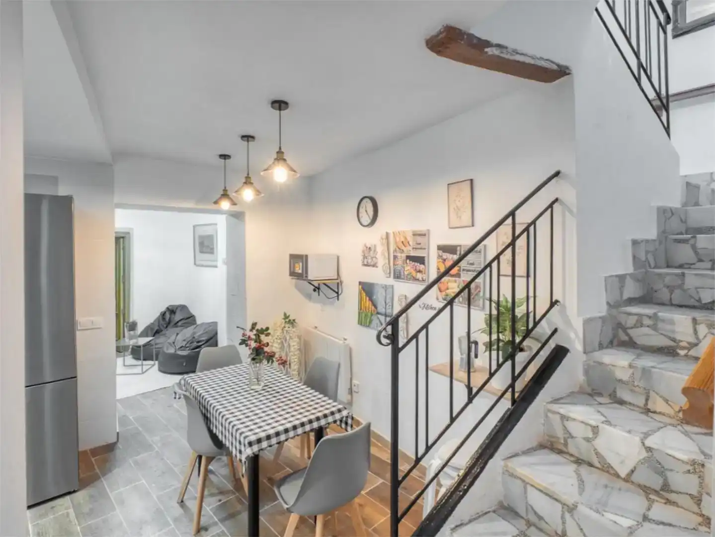 Study for rent in Estremera  with Air Conditioner, Furnished and Balcony