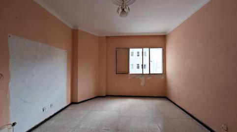 Photo 3 of Flat for sale in  Avda Jose Mesa y Lopez, 61, Guanarteme, Las Palmas