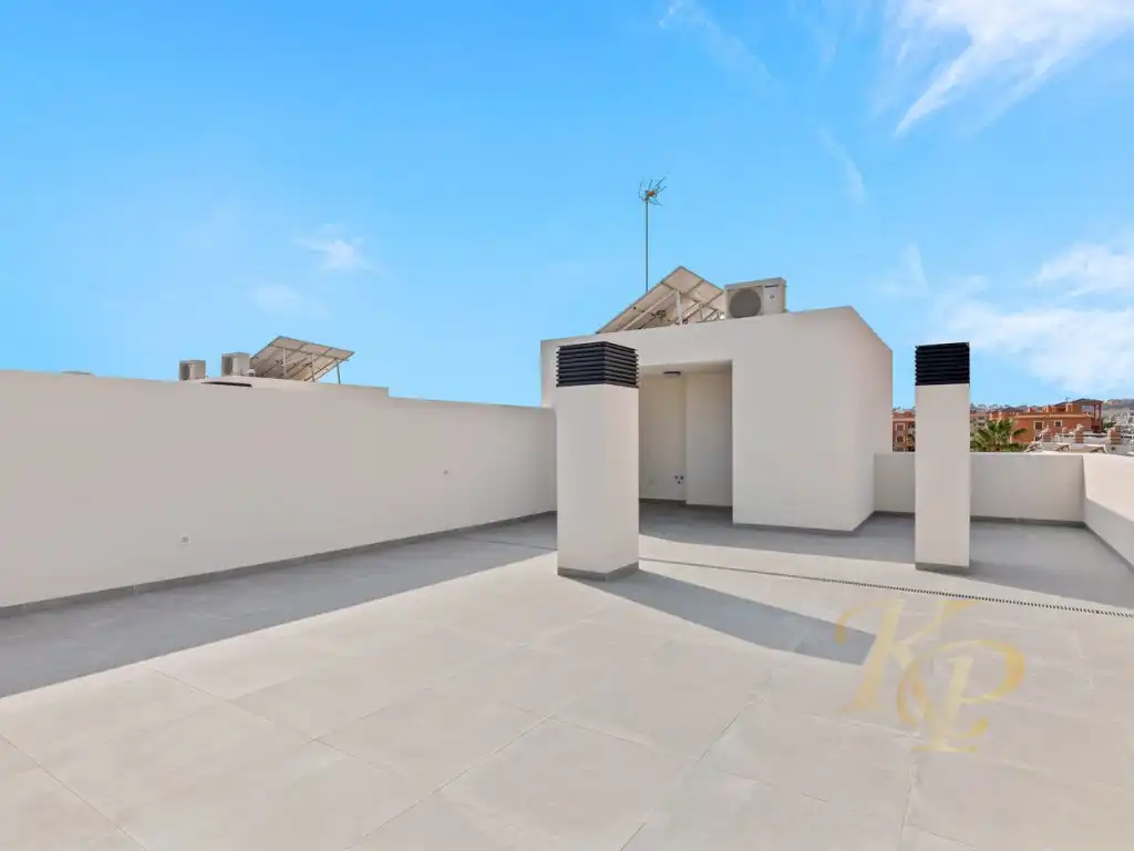 Terrassa de Apartament en venda en Orihuela amb Aire condicionat i Jardí privat
