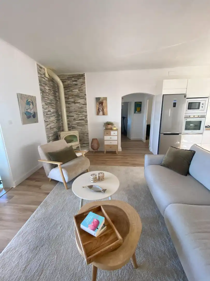 Sala d'estar de Casa o xalet en venda en Roses amb Aire condicionat, Calefacció i Jardí privat