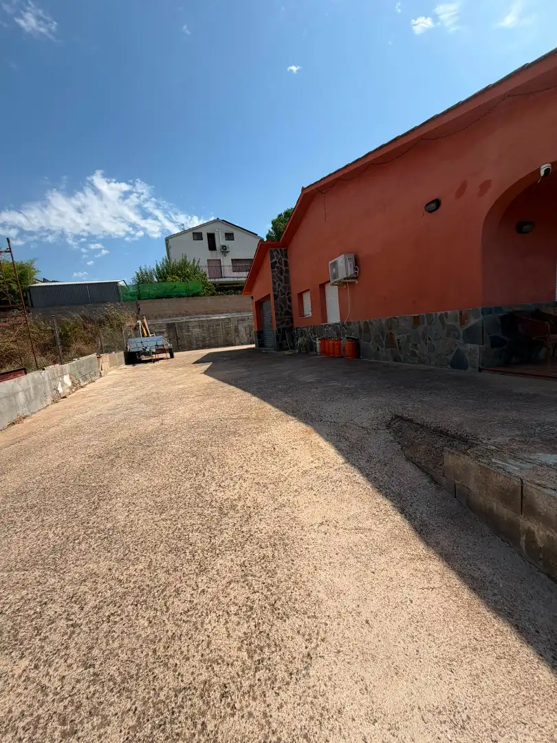 Villa avec jardin à vendre à Carrer Puigsacalm 19C, imagen 3