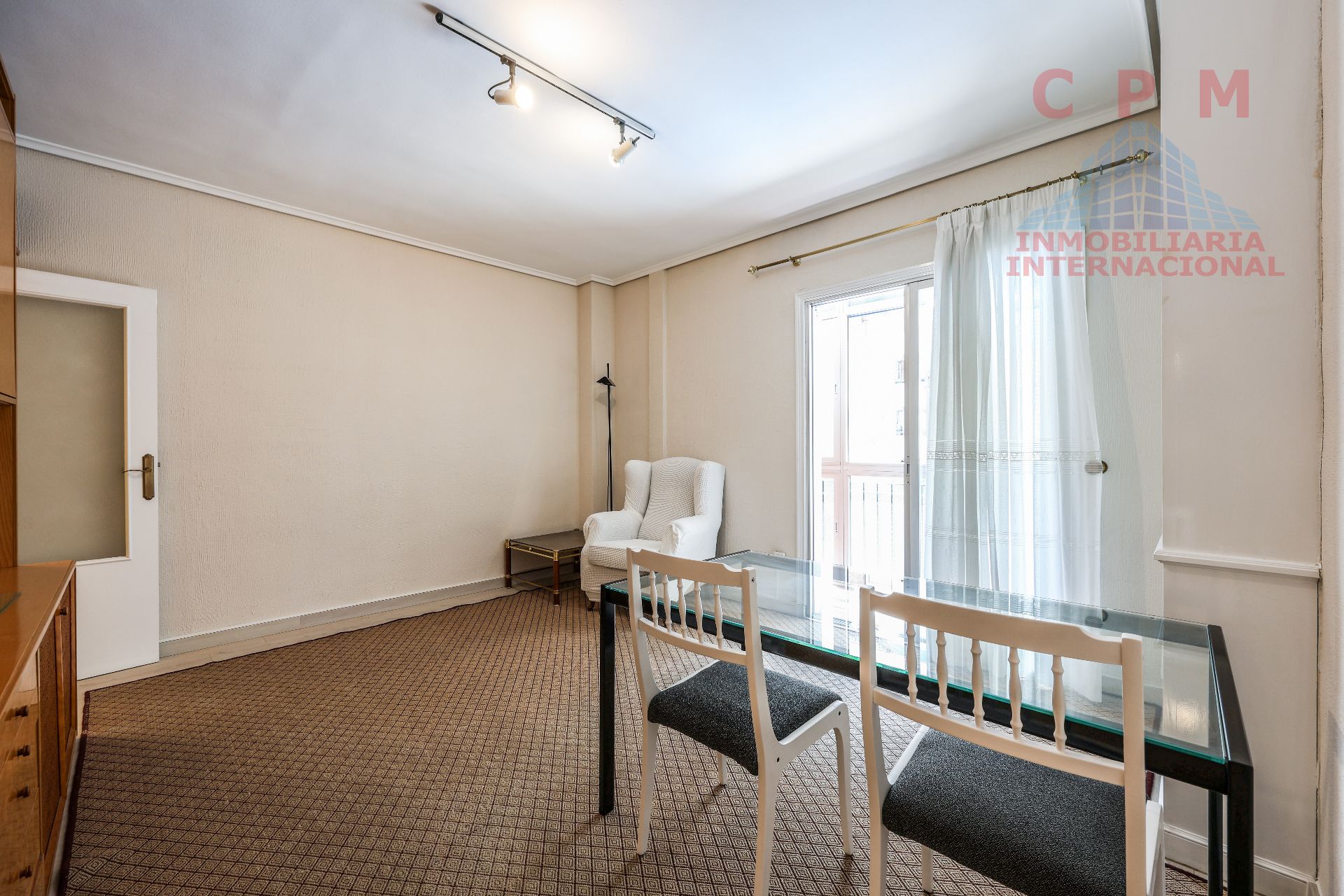 Bedroom of Flat to rent in  Madrid Capital  with Air Conditioner, Heating and Parquet flooring