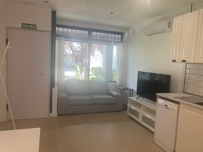 Apartament de lloguer a Lucero, Latina