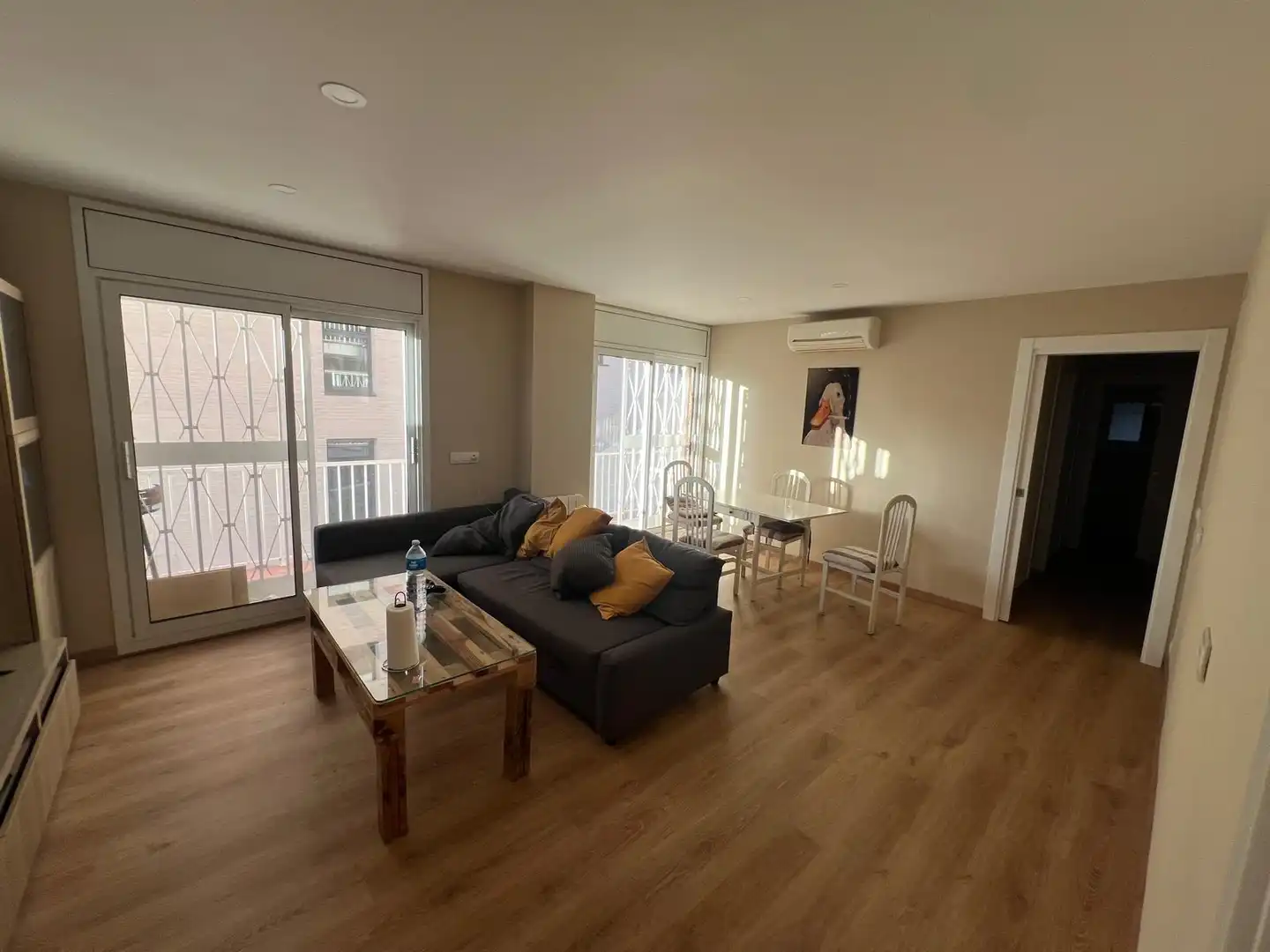 Sala d'estar de Pis en venda en  Barcelona Capital amb Aire condicionat, Calefacció i Moblat