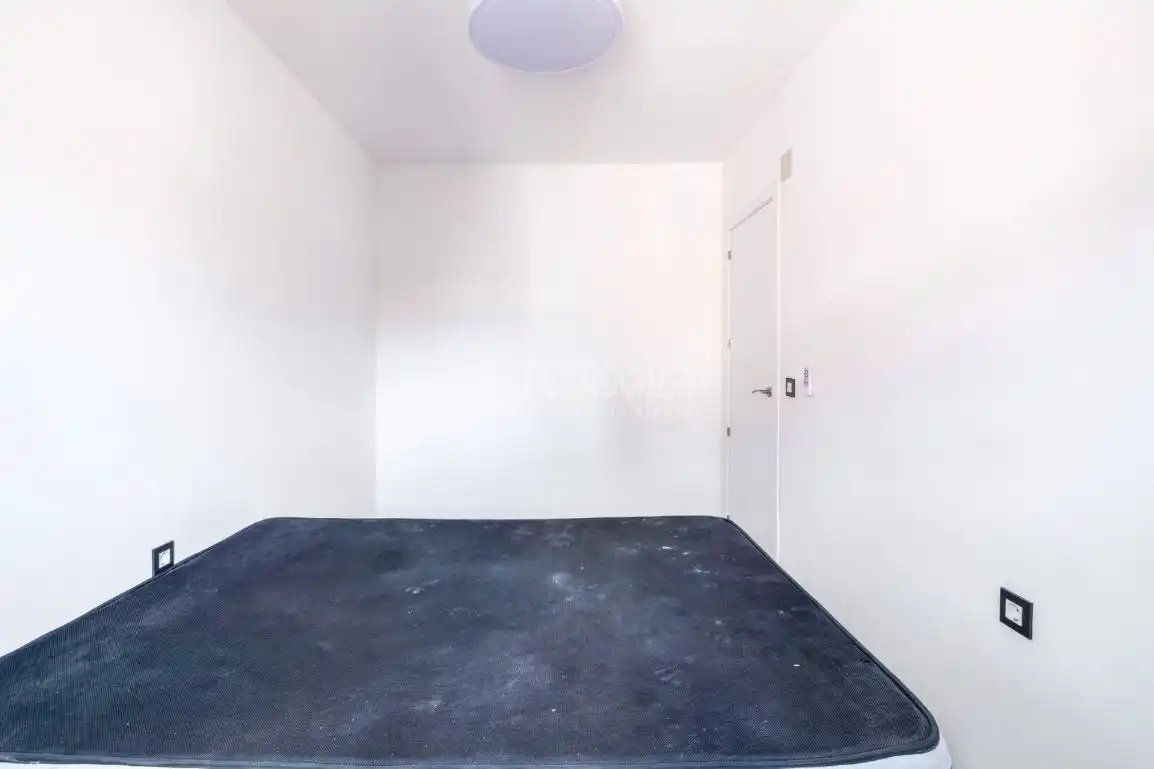 Flat for sale in Granada  with Air Conditioner, Heating and Terrace