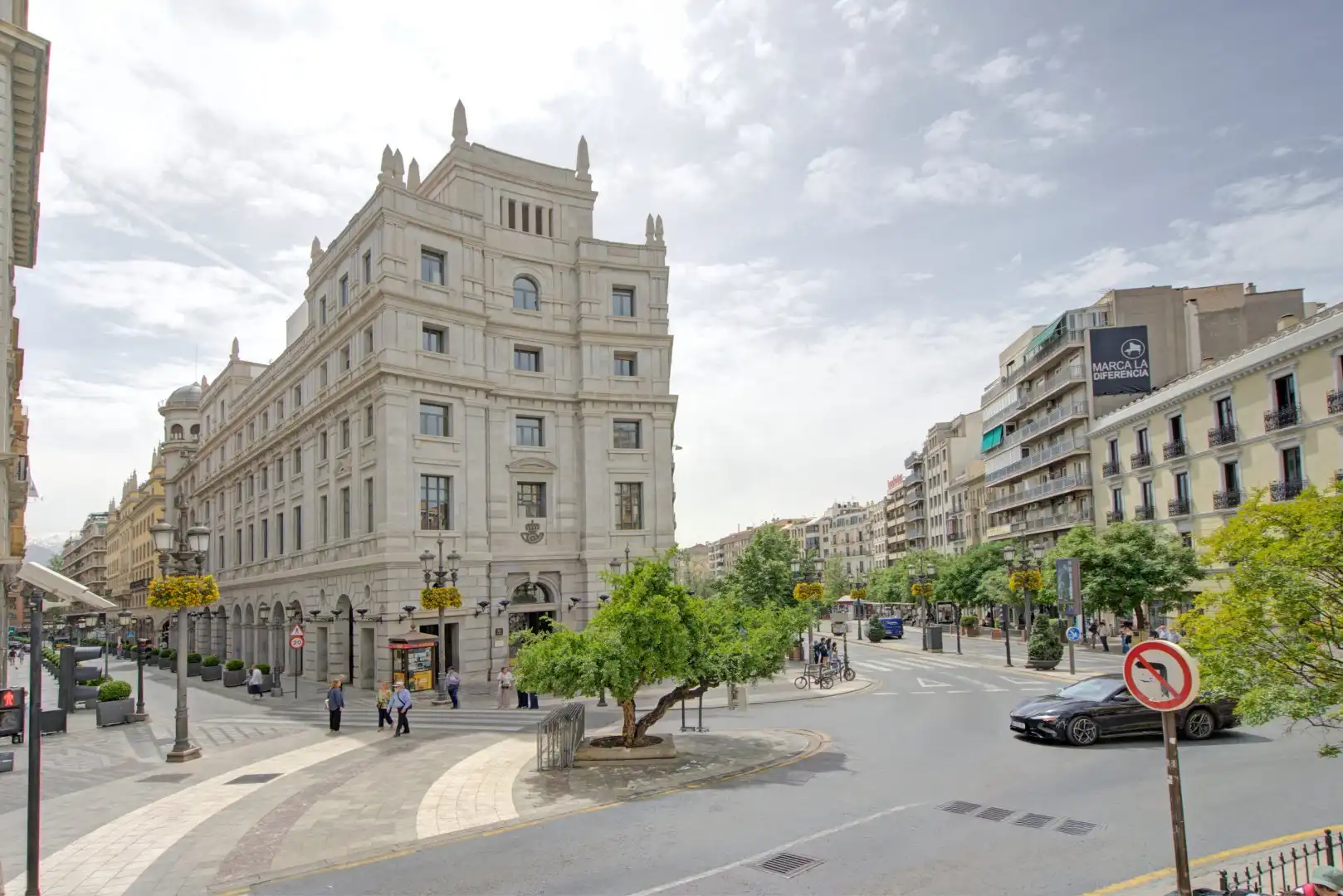 Vista exterior de Piso en venta en Granada con Aire acondicionado, Calefacción y Terraza