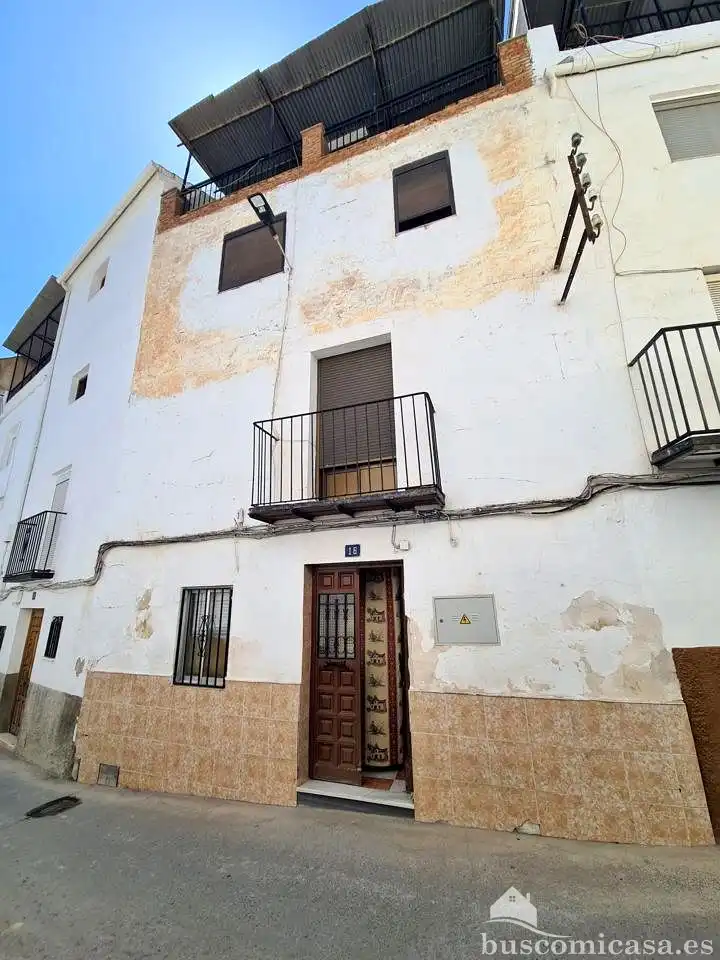 Vista exterior de Casa o chalet en venta en Quesada con Terraza y Balcón