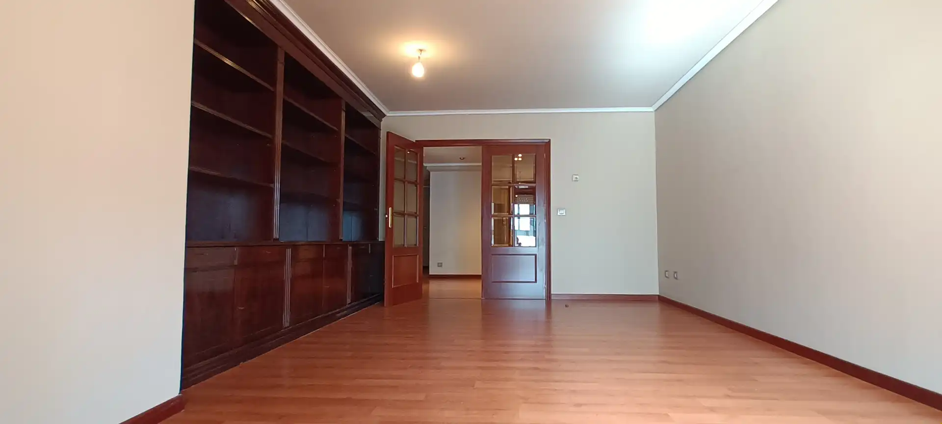 Living room of Flat for sale in Vigo   with Storage room and Balcony