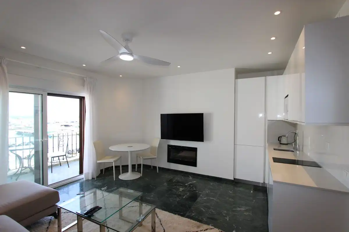Flat for sale in Puerto Banús