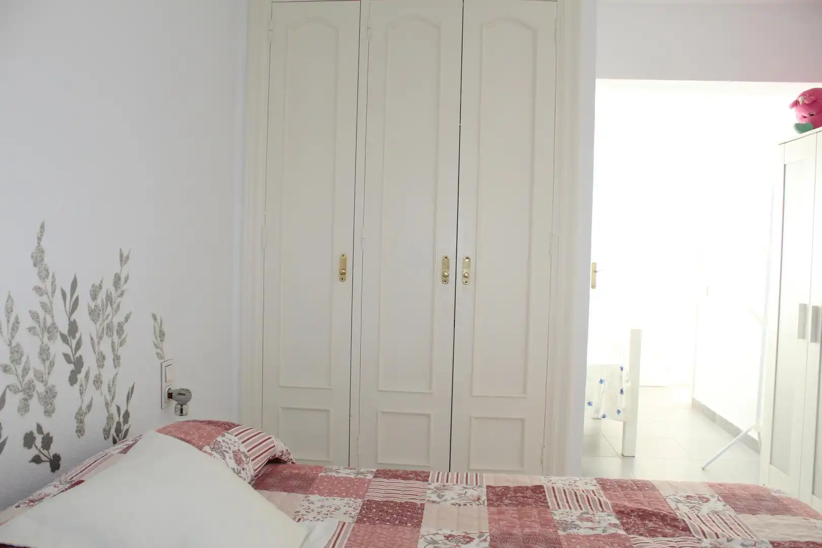 Dormitori de Apartament en venda en Roquetas de Mar amb Aire condicionat, Terrassa i Piscina