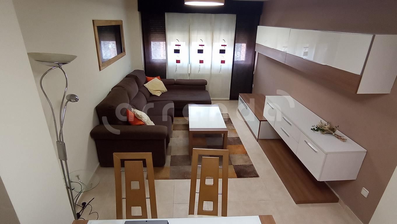 Duplex to rent in Príncipe De Asturias, Alovera