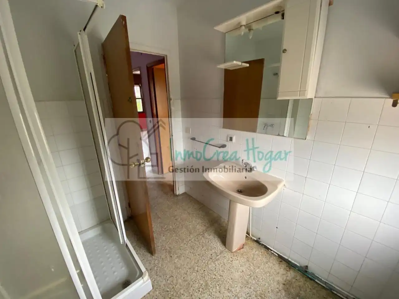 Bany de Pis en venda en Mos amb Terrassa