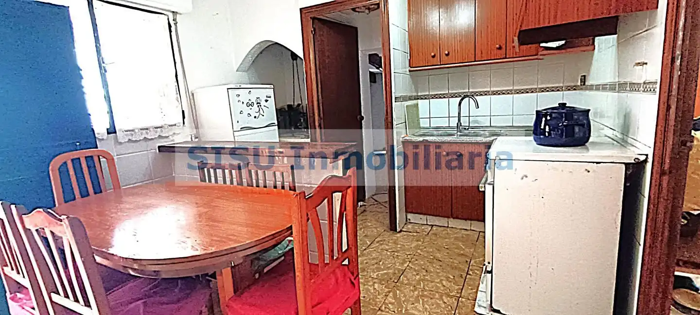 Cuina de Finca rústica en venda en Llíria amb Jardí privat, Terrassa i Piscina